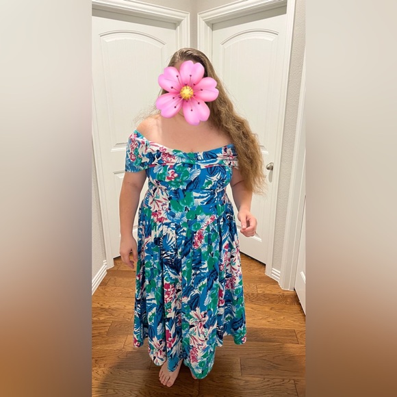 Vintage Inspired Off the Shoulder Skater Dress With Floral Hawaiian Print - Picture 2 of 12